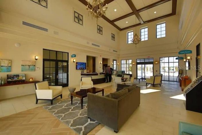 Image No.38-8 Bed Property for sale