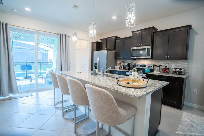 Image No.10-5 Bed Property for sale