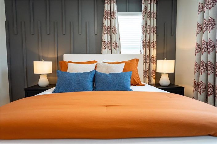 Image No.17-5 Bed Property for sale