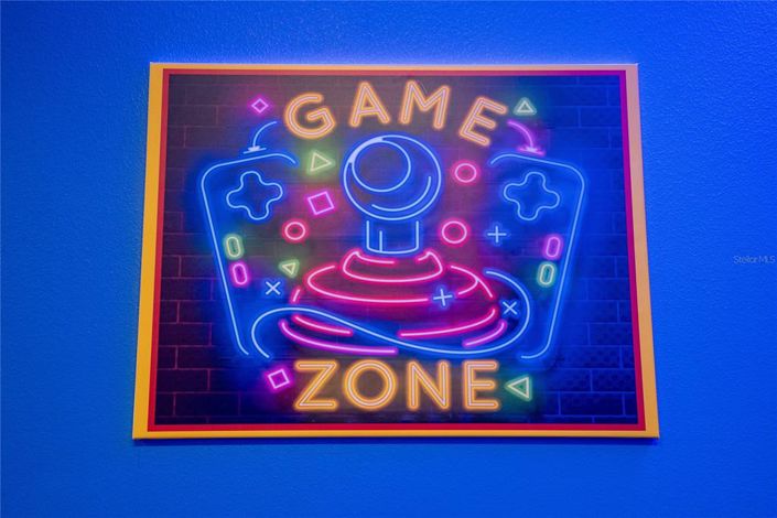 Image No.37-5 Bed Property for sale