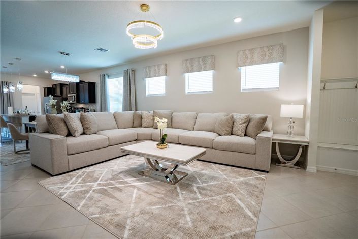 Image No.4-5 Bed Property for sale