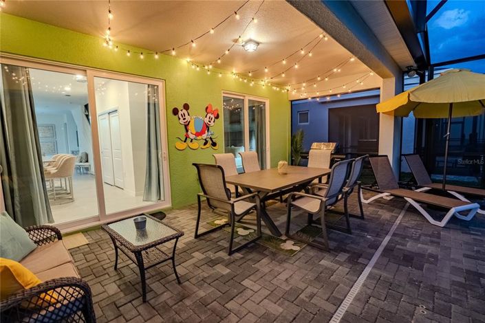 Image No.52-5 Bed Property for sale