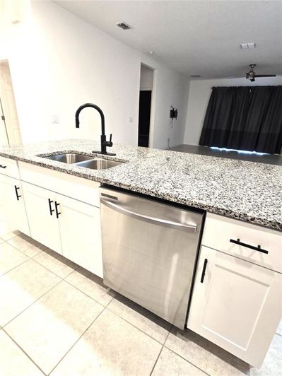 Image No.22-3 Bed Property for sale