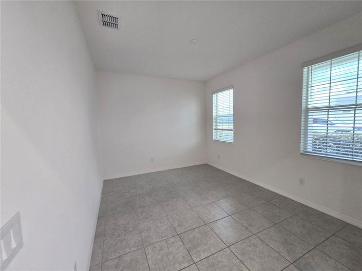 Image No.6-3 Bed Property for sale