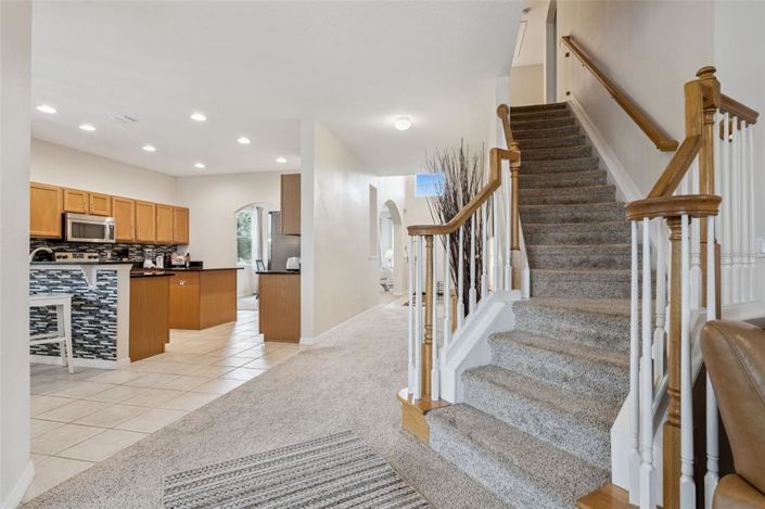 Image No.14-5 Bed Property for sale