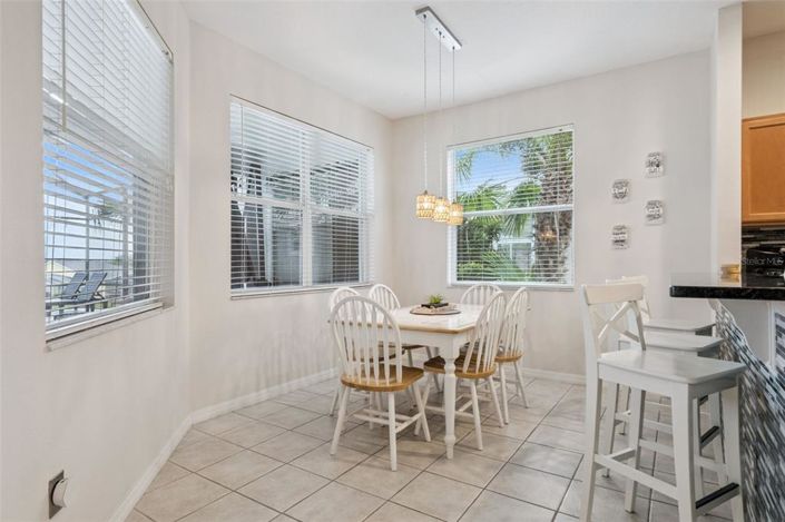 Image No.18-5 Bed Property for sale