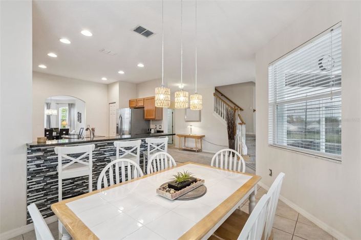 Image No.19-5 Bed Property for sale