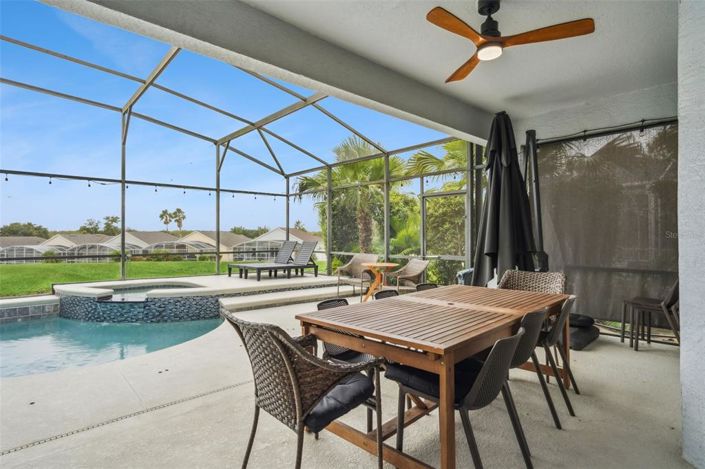 Image No.32-5 Bed Property for sale