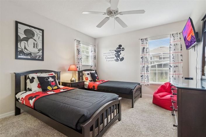 Image No.45-5 Bed Property for sale