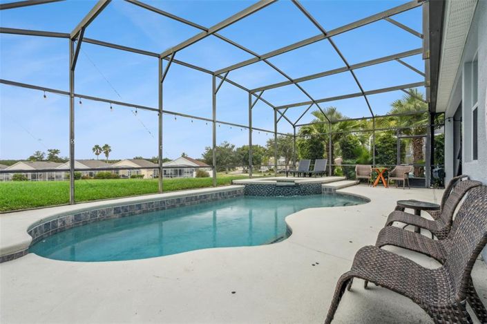 Image No.5-5 Bed Property for sale