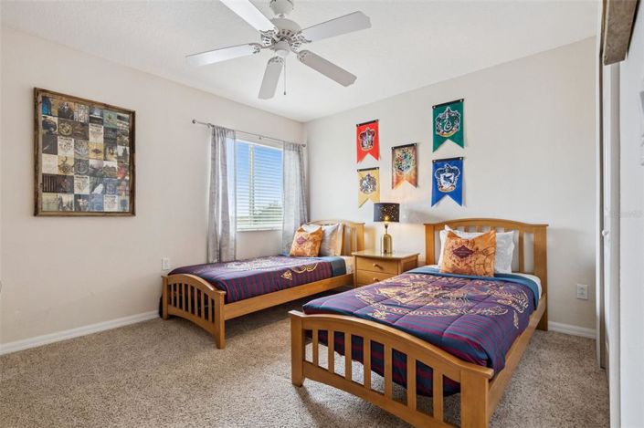 Image No.50-5 Bed Property for sale