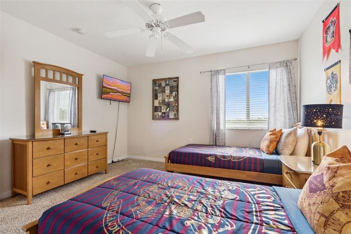 Image No.52-5 Bed Property for sale