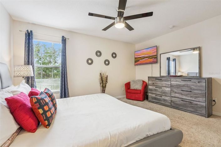 Image No.55-5 Bed Property for sale