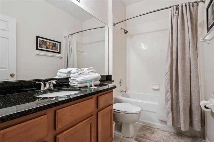 Image No.56-5 Bed Property for sale