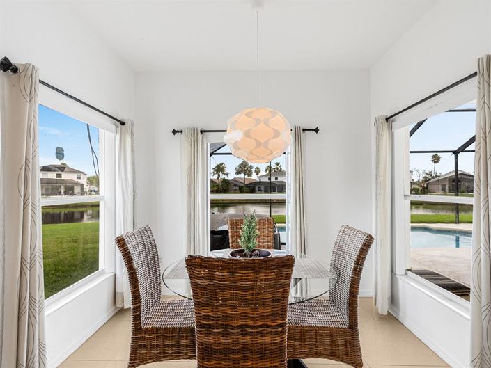 Image No.15-4 Bed Property for sale