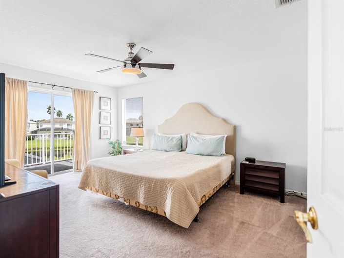 Image No.30-4 Bed Property for sale