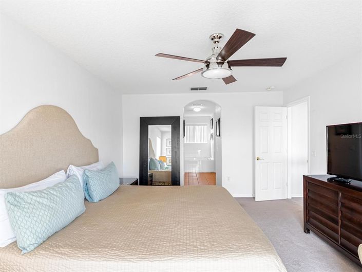 Image No.32-4 Bed Property for sale