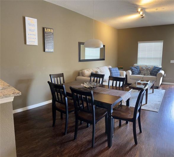 Image No.20-3 Bed Townhouse for sale