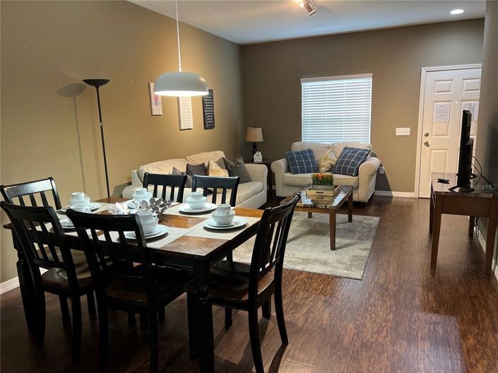 Image No.21-3 Bed Townhouse for sale