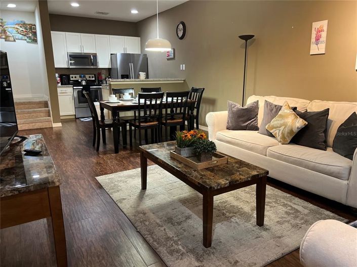 Image No.22-3 Bed Townhouse for sale