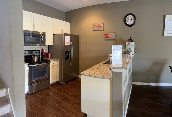 Image No.24-3 Bed Townhouse for sale