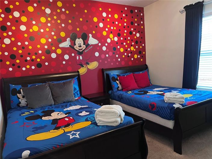 Image No.29-3 Bed Townhouse for sale