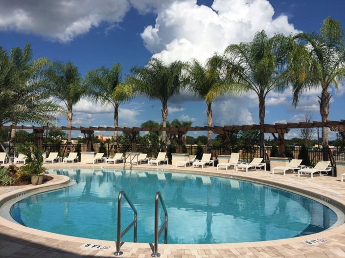 Image No.8-3 Bed Townhouse for sale