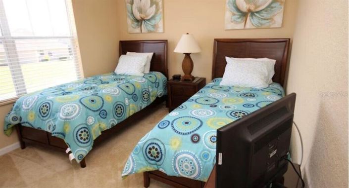 Image No.14-6 Bed Property for sale