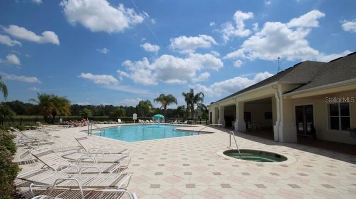 Image No.19-6 Bed Property for sale