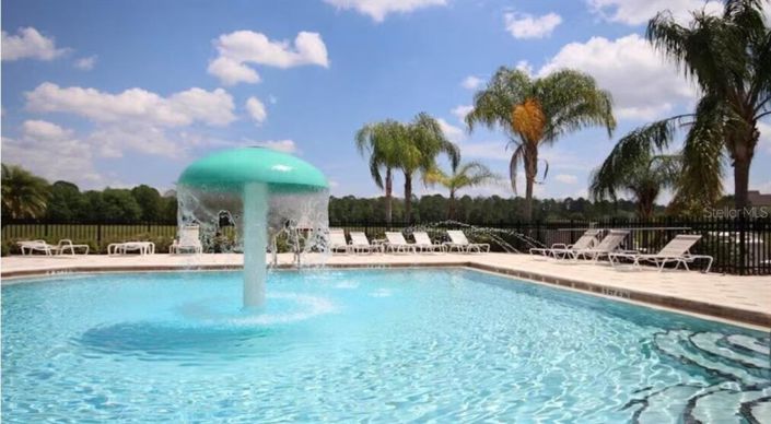 Image No.20-6 Bed Property for sale