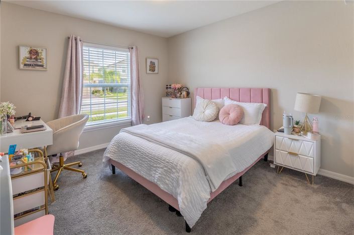 Image No.12-4 Bed Property for sale