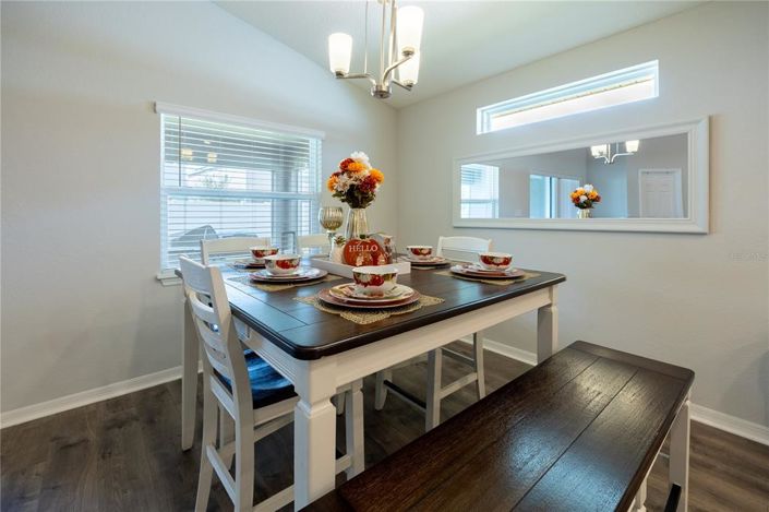 Image No.20-4 Bed Property for sale