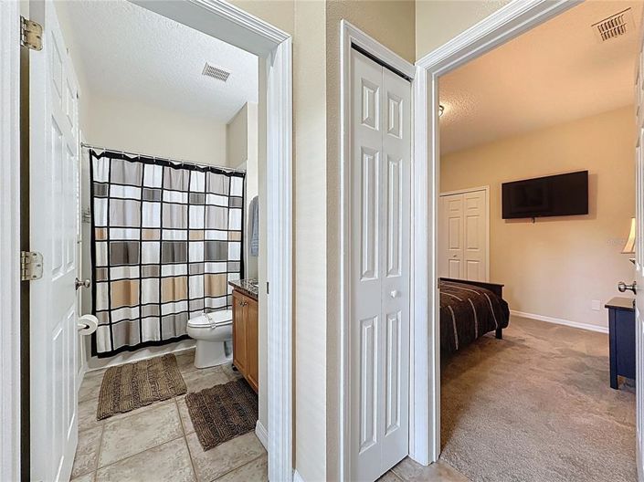 Image No.38-8 Bed Property for sale