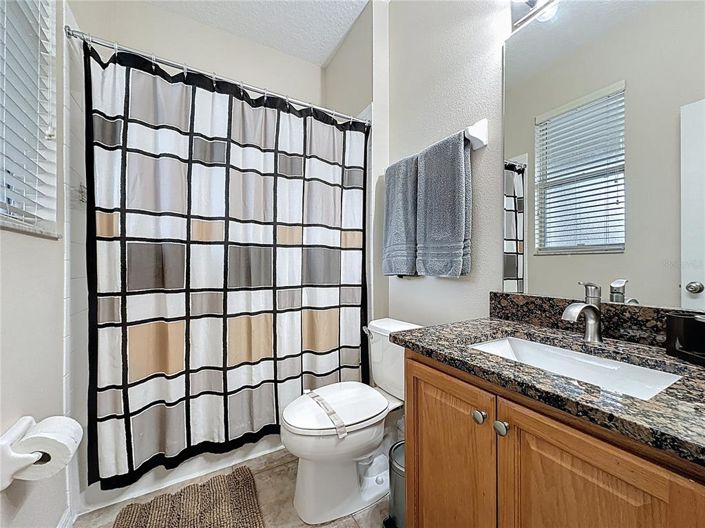 Image No.39-8 Bed Property for sale