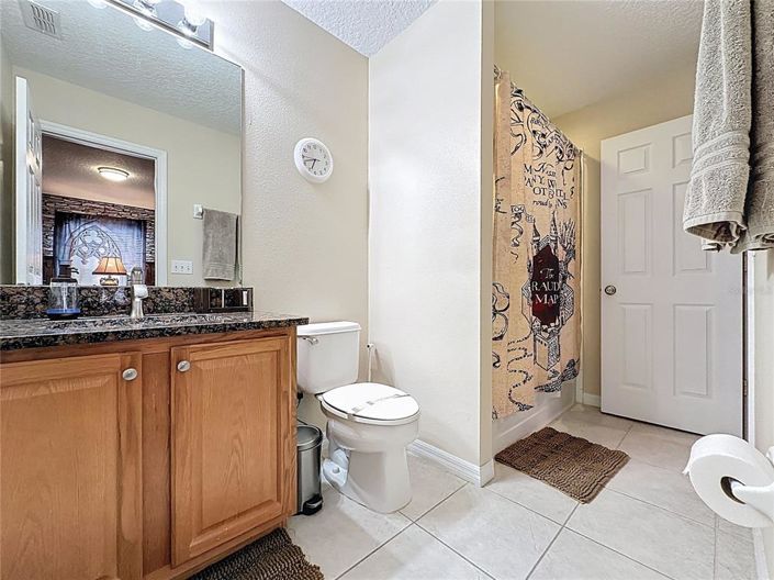 Image No.49-8 Bed Property for sale