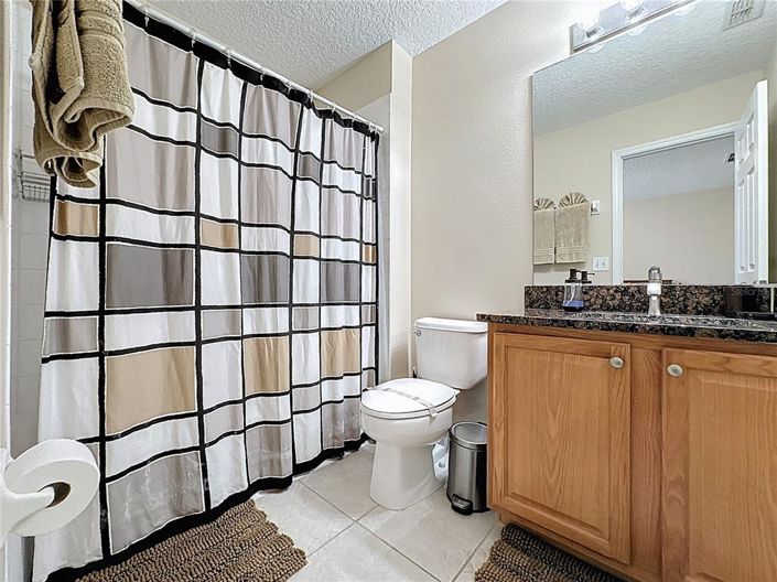 Image No.52-8 Bed Property for sale