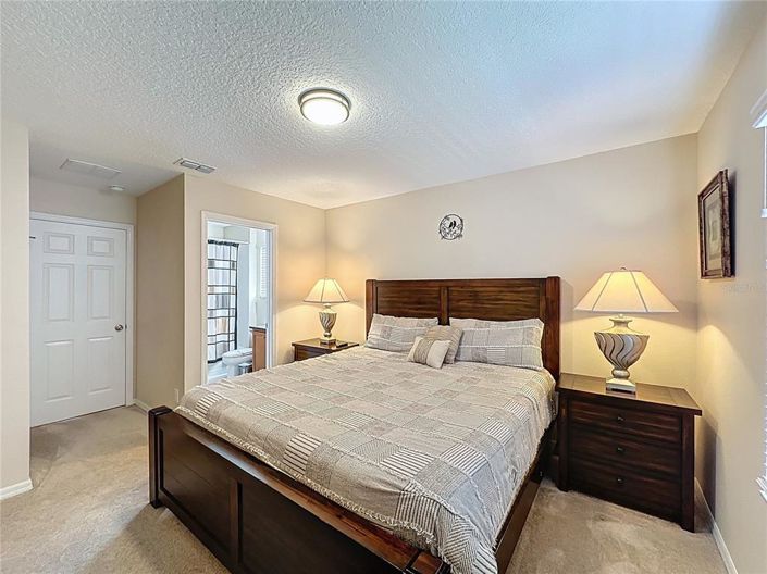 Image No.58-8 Bed Property for sale