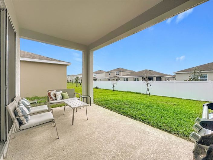 Image No.28-4 Bed Property for sale