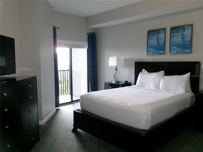 Image No.20-2 Bed Property for sale