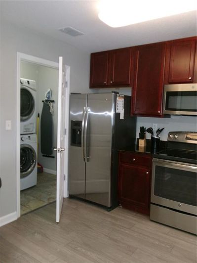 Image No.8-2 Bed Property for sale