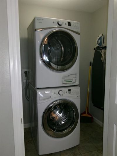 Image No.9-2 Bed Property for sale