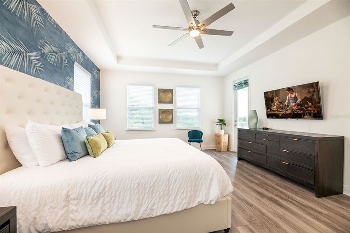 Image No.32-6 Bed Property for sale