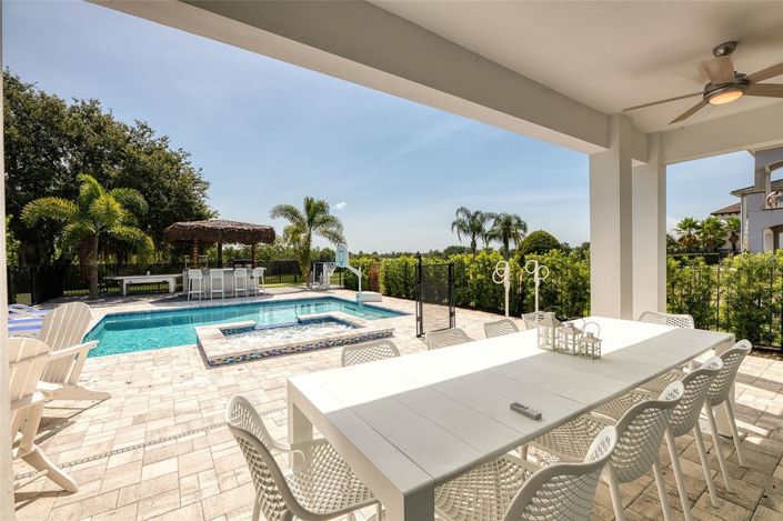 Image No.47-6 Bed Property for sale