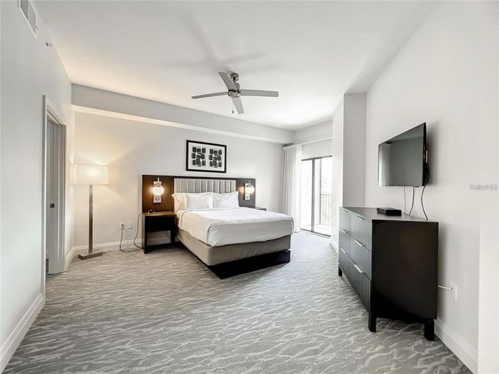 Image No.12-2 Bed Property for sale