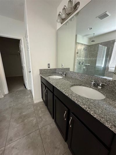 Image No.11-4 Bed Property for sale