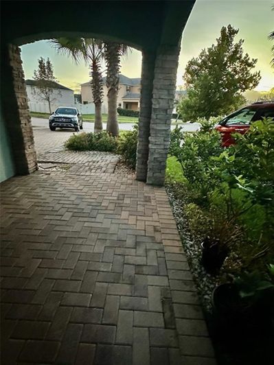 Image No.20-4 Bed Property for sale