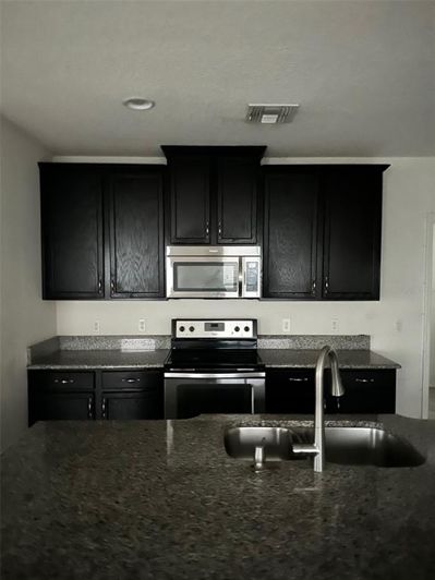 Image No.7-4 Bed Property for sale