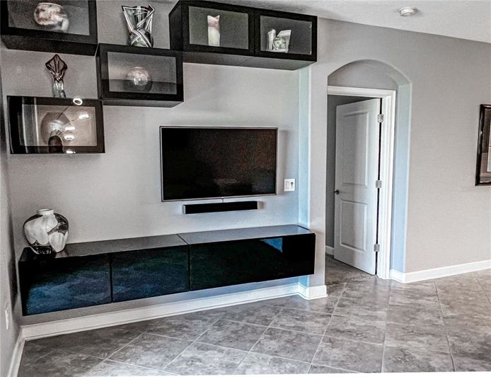 Image No.26-3 Bed Property for sale