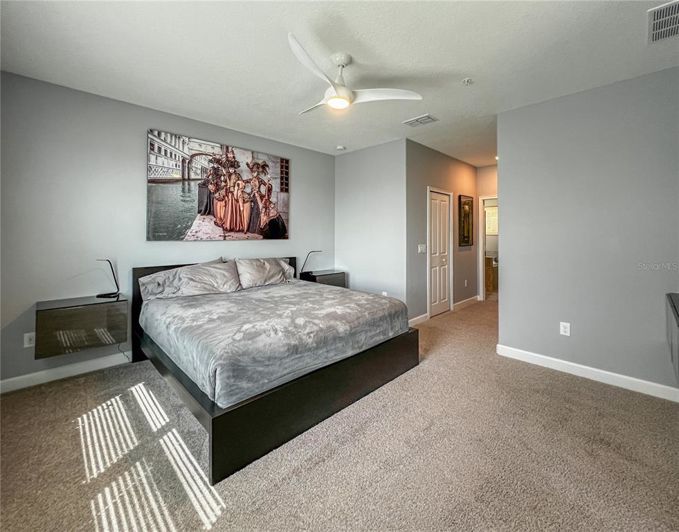 Image No.37-3 Bed Property for sale