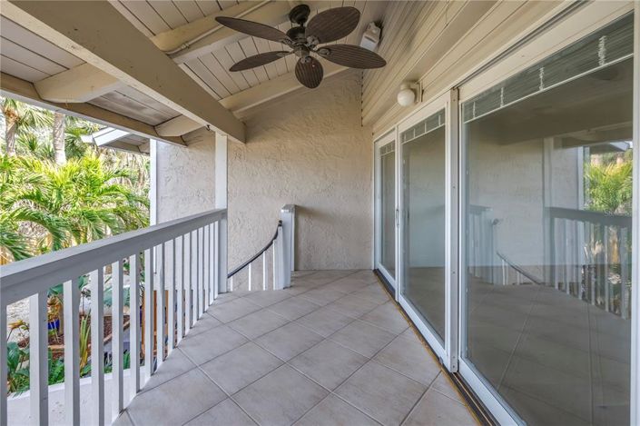 Image No.10-3 Bed Townhouse for sale